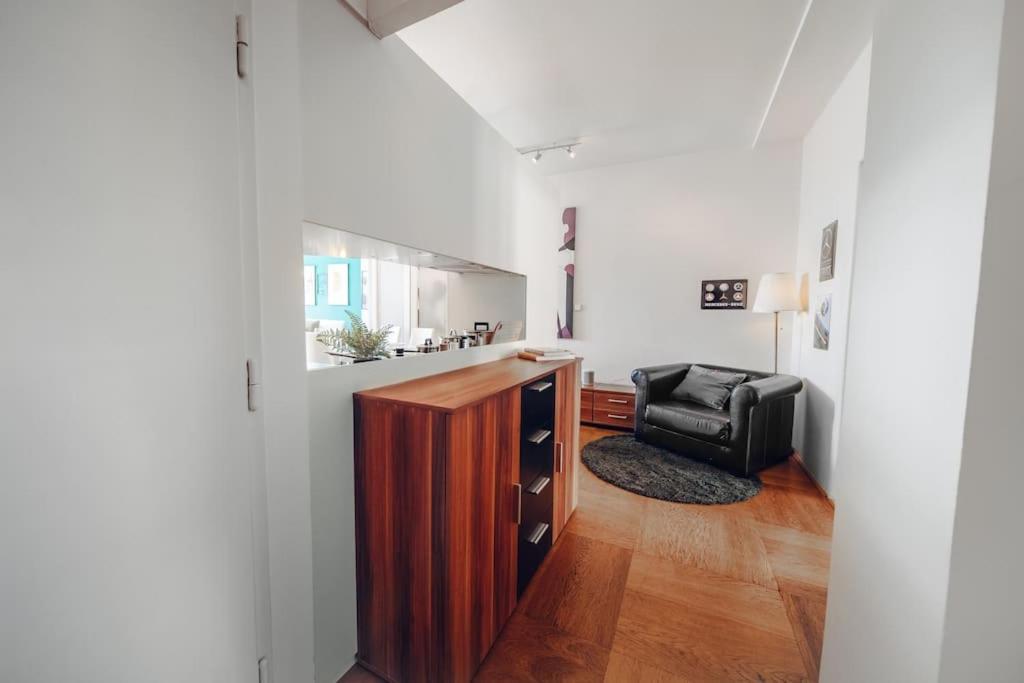 Downtown 2Bd Riverside Apartment Near Dancing House Praga Exterior foto