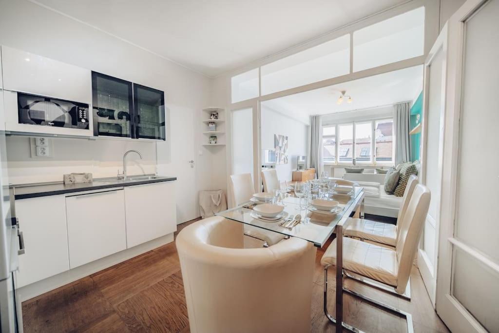 Downtown 2Bd Riverside Apartment Near Dancing House Praga Exterior foto